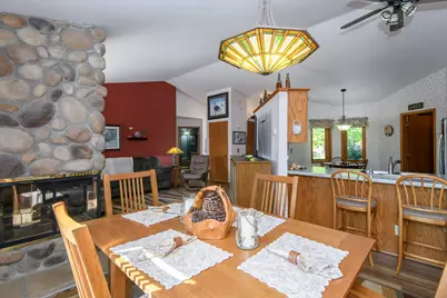 1801  Erin Ln, Waukesha, WI 53188 - Photo 10