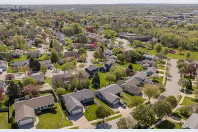 1801  Erin Ln, Waukesha, WI 53188 - Photo 44