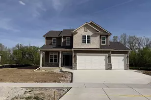 2264 Ravenswood Rd, Burlington, WI 53105 - Photo 2