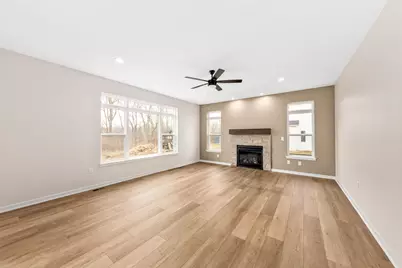 2264  Ravenswood Rd, Burlington, WI 53105 - Photo 10