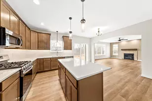 2264 Ravenswood Rd, Burlington, WI 53105 - Photo 14