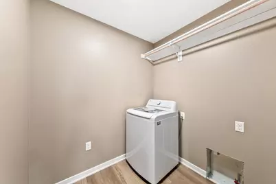 2264  Ravenswood Rd, Burlington, WI 53105 - Photo 32