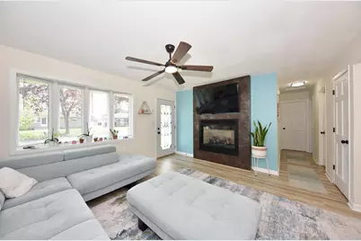 8000 W Van Beck Ave, Milwaukee, WI 53220 - Photo 4