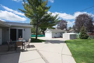 403 W Washington St, Delavan, WI 53115 - Photo 10