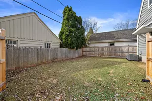 5961 N Kent Ave, Whitefish Bay, WI 53217 - Photo 46