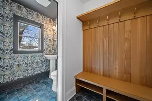 5961 N Kent Ave, Whitefish Bay, WI 53217 - Photo 16