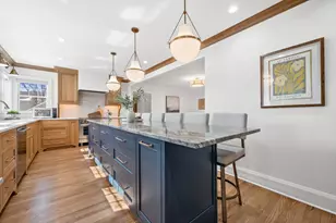 5961 N Kent Ave, Whitefish Bay, WI 53217 - Photo 8