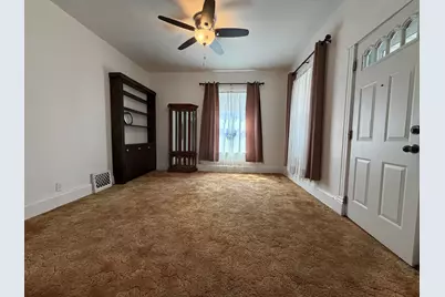 2031  Superior St, Racine, WI 53402 - Photo 4