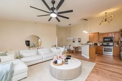 3334  55th Ct #128, Kenosha, WI 53144 - Photo 6