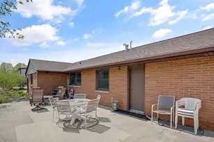 1735 S Oneida St, Green Bay, WI 54304 - Photo 40