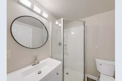 1735 S Oneida St, Green Bay, WI 54304 - Photo 28