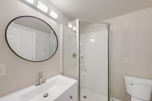 1735 S Oneida St, Green Bay, WI 54304 - Photo 28