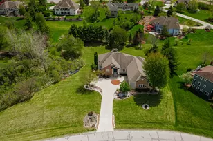 W251S5204 Poppy Fields Rd, Waukesha, WI 53189 - Photo 10