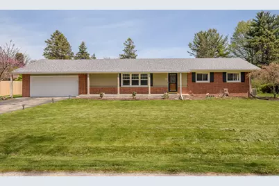 4221  Woodbury Ln, Racine, WI 53403 - Photo 1