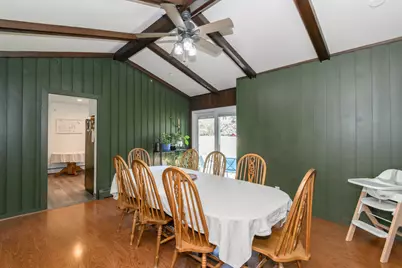 4221  Woodbury Ln, Racine, WI 53403 - Photo 4