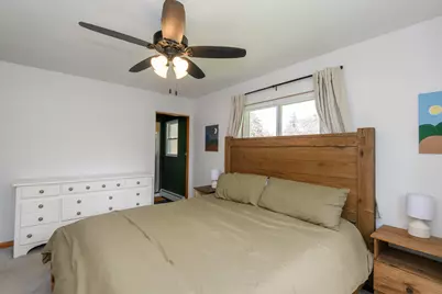 4221  Woodbury Ln, Racine, WI 53403 - Photo 16