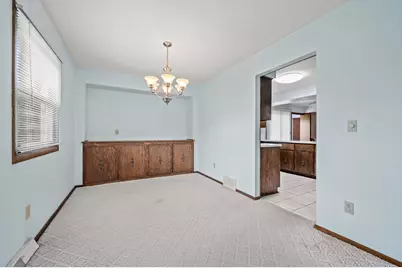 W256N5754  North Hill Dr, Lisbon, WI 53089 - Photo 6