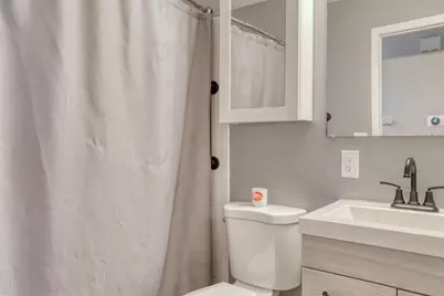 5674 N 79th St, Milwaukee, WI 53218 - Photo 20