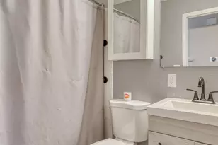 5674 N 79th St, Milwaukee, WI 53218 - Photo 20