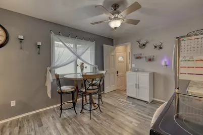 5674 N 79th St, Milwaukee, WI 53218 - Photo 8