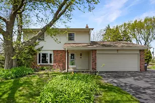 1232 Chippewa Dr, Waukesha, WI 53186 - Photo 1