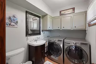 4266 S 78th St, Greenfield, WI 53220 - Photo 16
