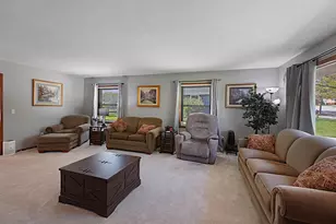 4266 S 78th St, Greenfield, WI 53220 - Photo 6