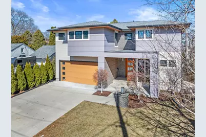 122 W Devon St, Whitefish Bay, WI 53217 - Photo 48