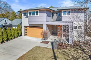122 W Devon St, Whitefish Bay, WI 53217 - Photo 48