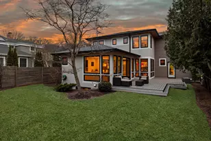 122 W Devon St, Whitefish Bay, WI 53217 - Photo 42