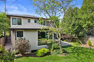 122 W Devon St, Whitefish Bay, WI 53217 - Photo 62