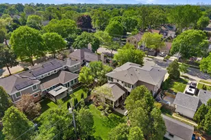 122 W Devon St, Whitefish Bay, WI 53217 - Photo 66