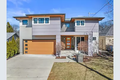 122 W Devon St, Whitefish Bay, WI 53217 - Photo 44