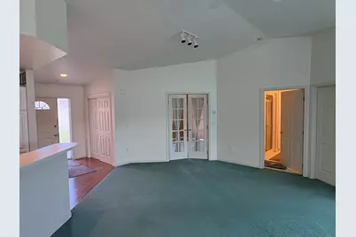 1534  River Pines Dr, Green Bay, WI 54311 - Photo 10