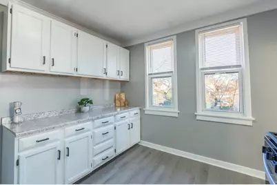 5358 N 35th St, Milwaukee, WI 53209 - Photo 8