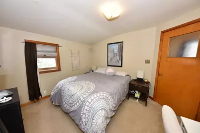 3170 N Humboldt Blvd, Milwaukee, WI 53212 - Photo 16
