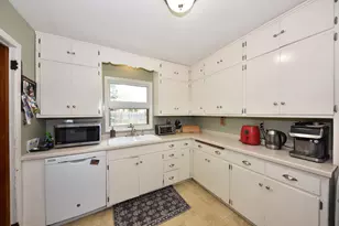 3170 N Humboldt Blvd, Milwaukee, WI 53212 - Photo 12