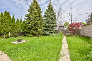 3170 N Humboldt Blvd, Milwaukee, WI 53212 - Photo 22