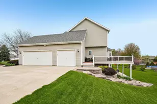 1209 Williams Dr, Mukwonago, WI 53149 - Photo 38