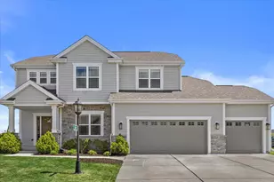 3108 Mineral Springs Blvd, Summit, WI 53066 - Photo 2