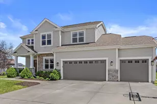 3108 Mineral Springs Blvd, Summit, WI 53066 - Photo 4