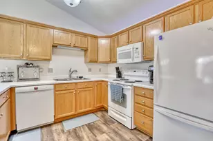 N43W32907 Rasmus Rd, Nashotah, WI 53058 - Photo 12