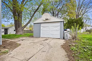 5170 N 57th St, Milwaukee, WI 53218 - Photo 6