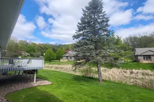 1907 Evenson Dr, Onalaska, WI 54650 - Photo 24