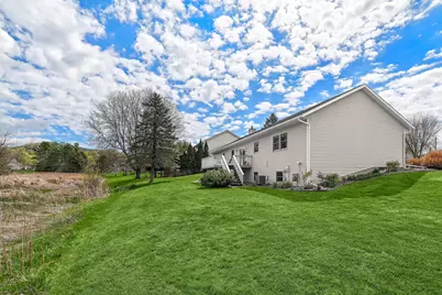 1907  Evenson Dr, Onalaska, WI 54650 - Photo 16