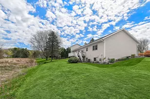 1907 Evenson Dr, Onalaska, WI 54650 - Photo 16