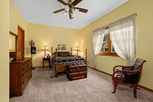 1907 Evenson Dr, Onalaska, WI 54650 - Photo 4