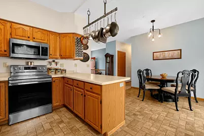 1907  Evenson Dr, Onalaska, WI 54650 - Photo 6