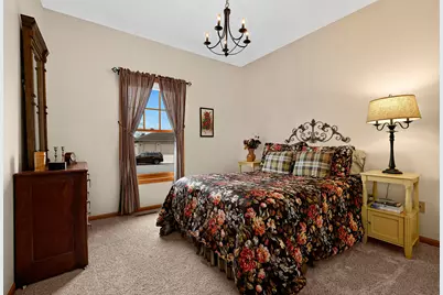 1907  Evenson Dr, Onalaska, WI 54650 - Photo 10
