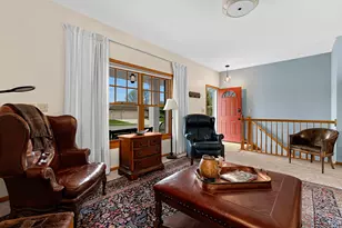 1907 Evenson Dr, Onalaska, WI 54650 - Photo 8